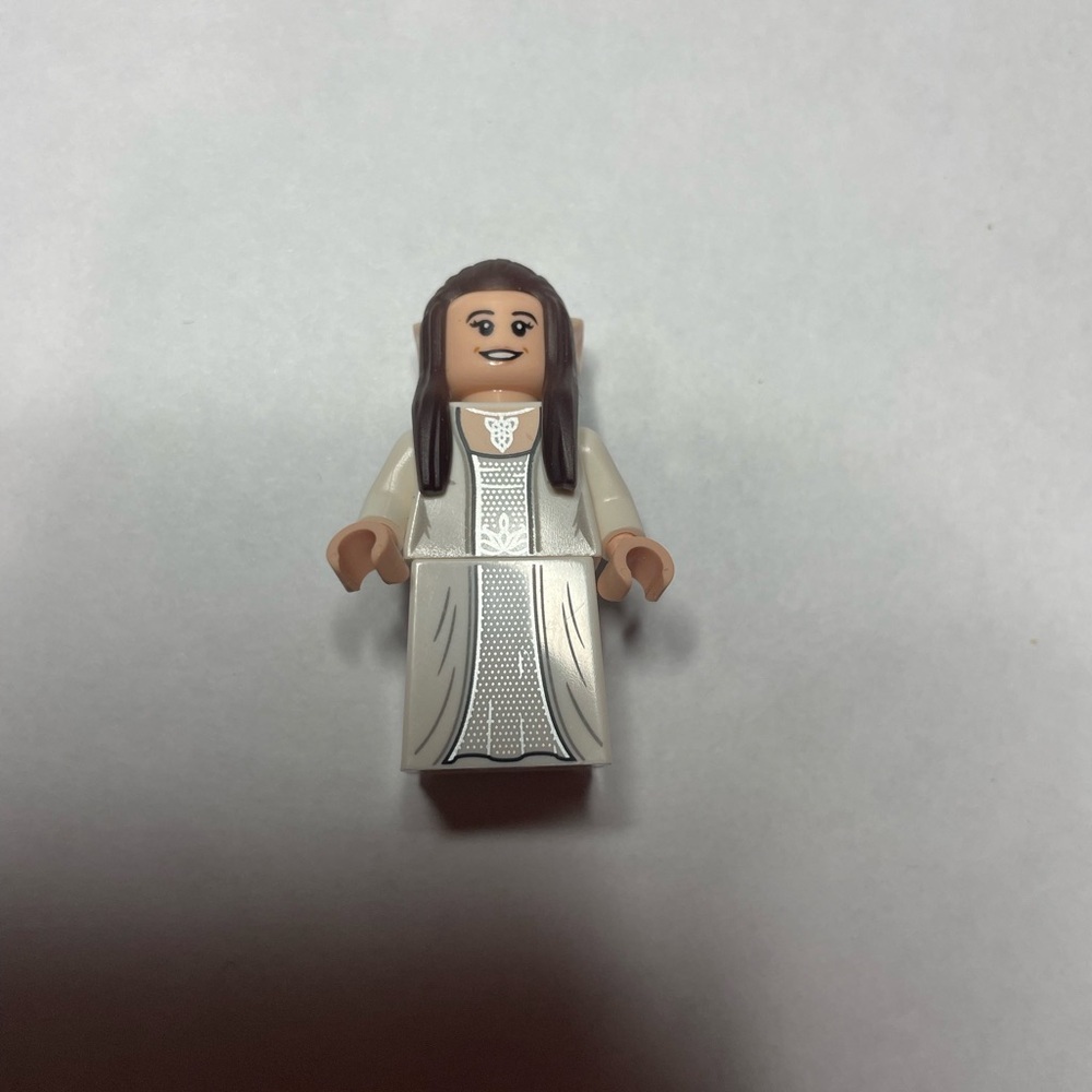 Lego LOTR Arwen Minifigure (10316) Authentic Lego